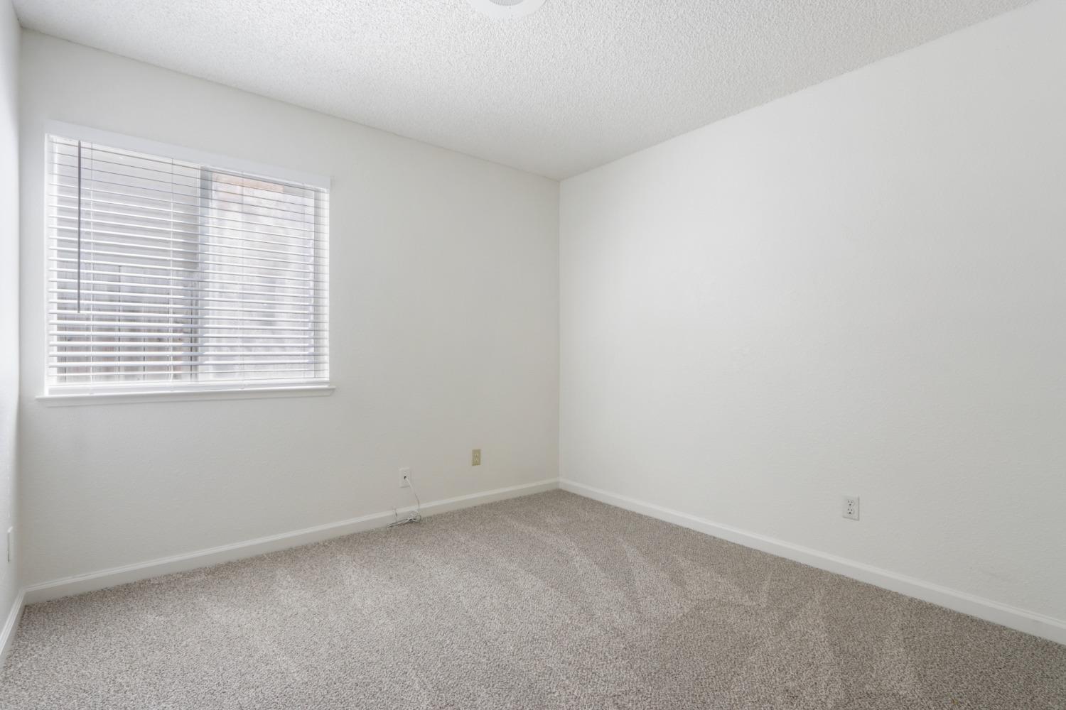 Detail Gallery Image 28 of 38 For 2888 Baronet Way, Sacramento,  CA 95833 - 4 Beds | 2 Baths