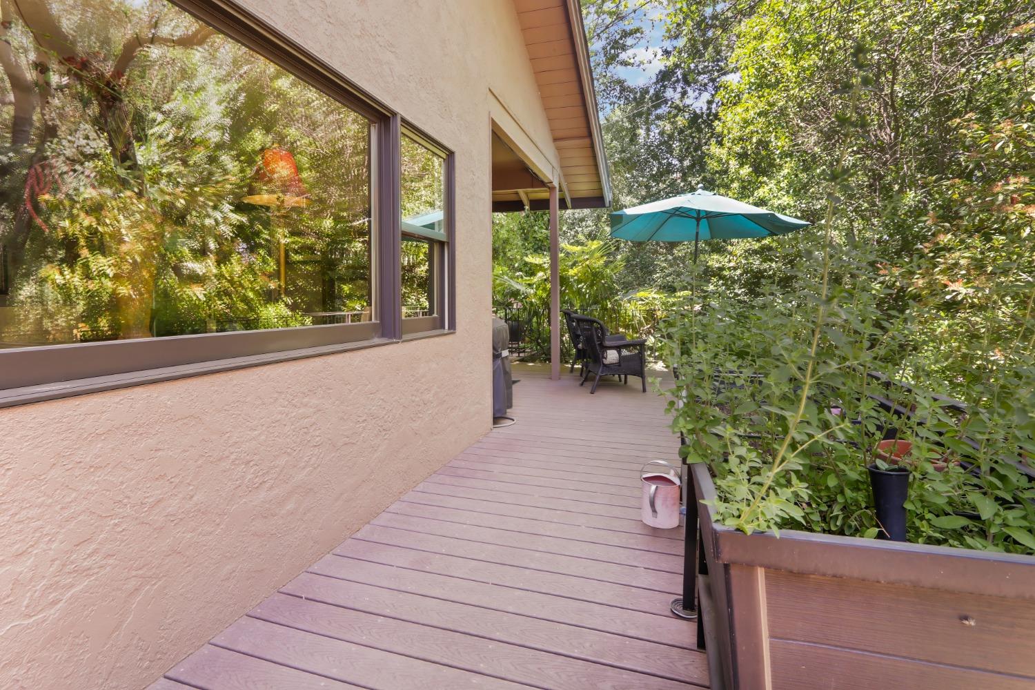 Detail Gallery Image 49 of 50 For 3305 Inverness Ct, Sacramento,  CA 95821 - 5 Beds | 3/1 Baths