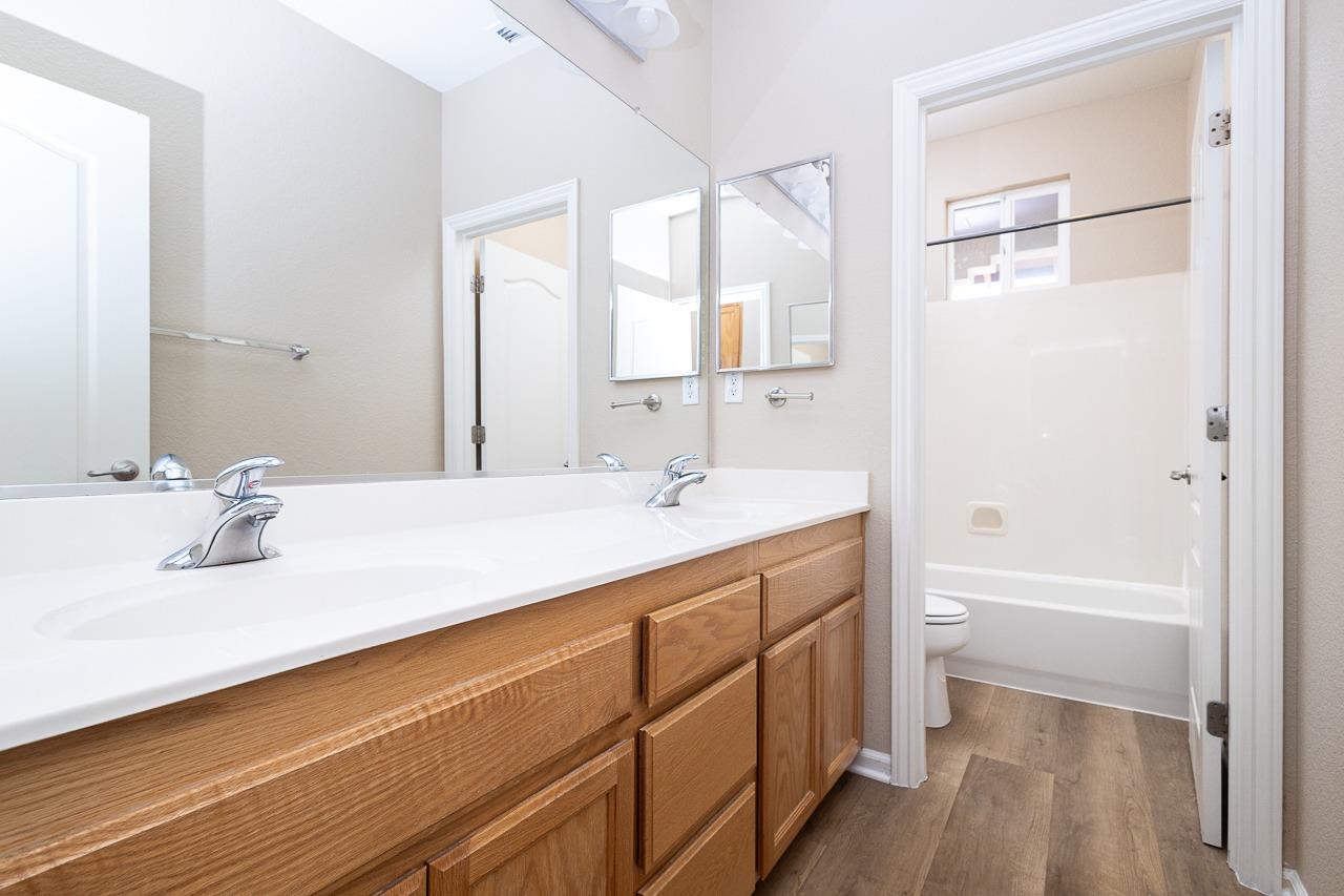 Detail Gallery Image 19 of 26 For 1532 Hammond Ct, Folsom,  CA 95630 - 4 Beds | 2/1 Baths