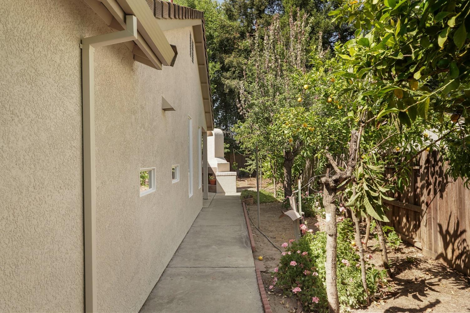 Detail Gallery Image 48 of 48 For 2607 W Elm St, Lodi,  CA 95242 - 3 Beds | 2 Baths