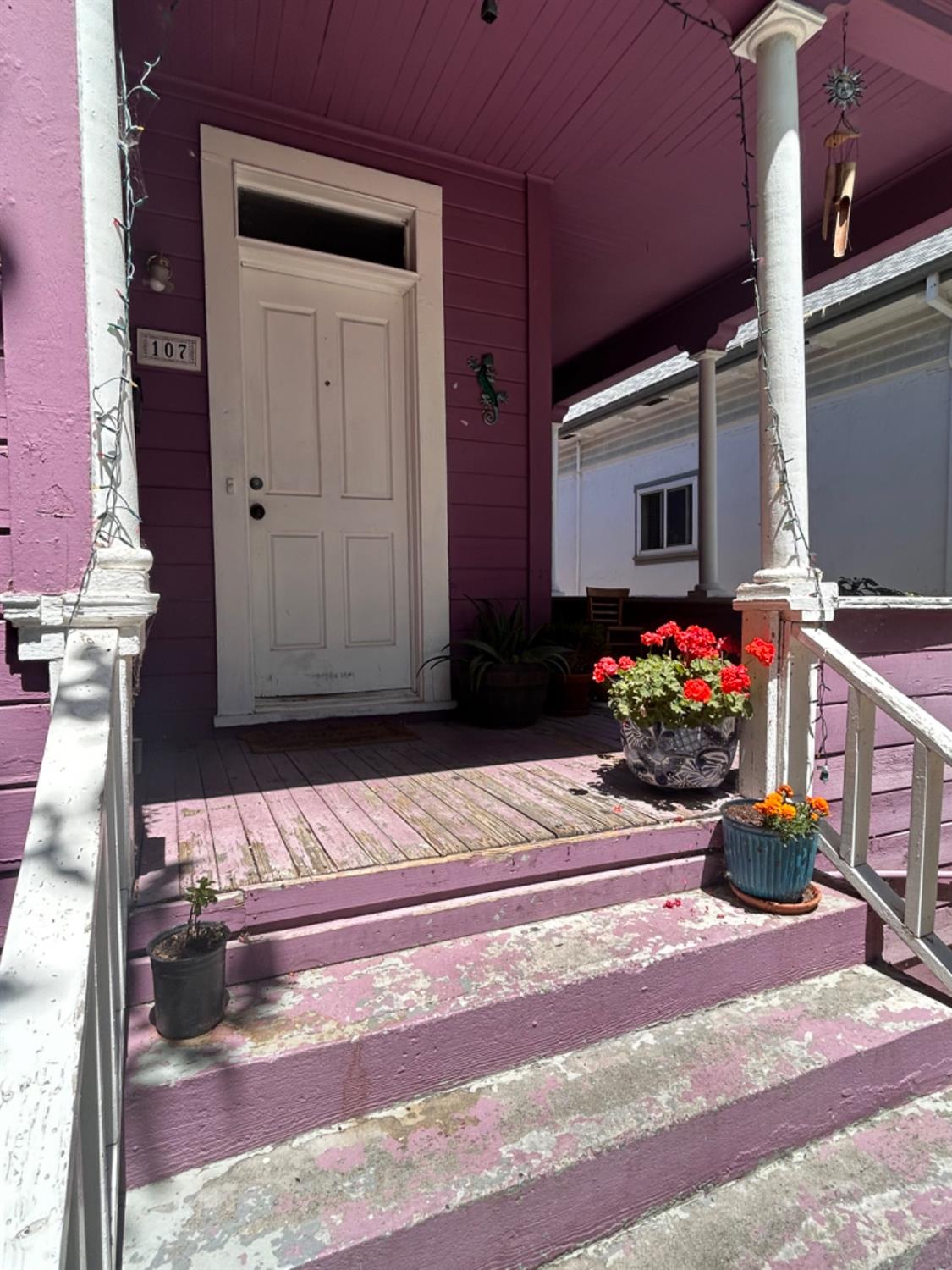 Detail Gallery Image 5 of 38 For 107 E 9th St, Tracy,  CA 95376 - 3 Beds | 2 Baths