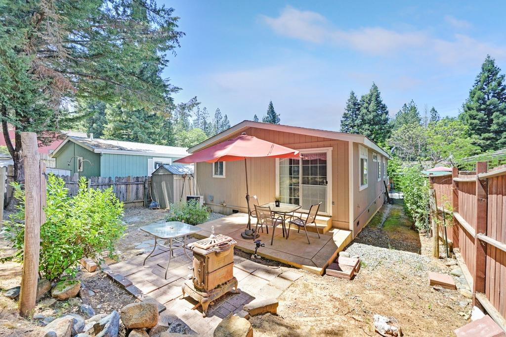 Detail Gallery Image 32 of 56 For 13948 Golden Star Rd, Grass Valley,  CA 95949 - 2 Beds | 2 Baths