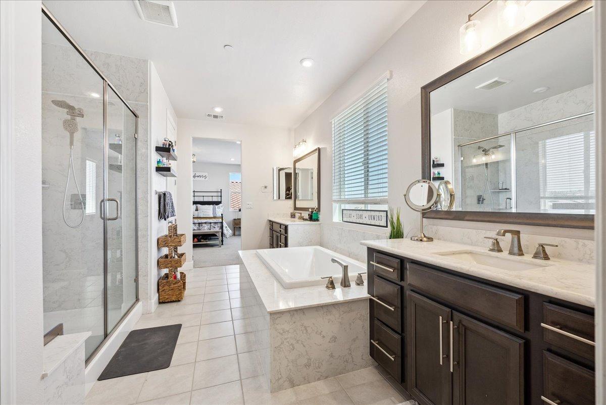 Detail Gallery Image 32 of 54 For 1304 Silversmith Ln, Rocklin,  CA 95765 - 5 Beds | 4 Baths
