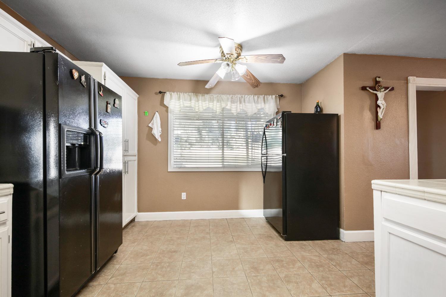 Detail Gallery Image 28 of 50 For 810 River Raft, Modesto,  CA 95351 - 4 Beds | 3 Baths