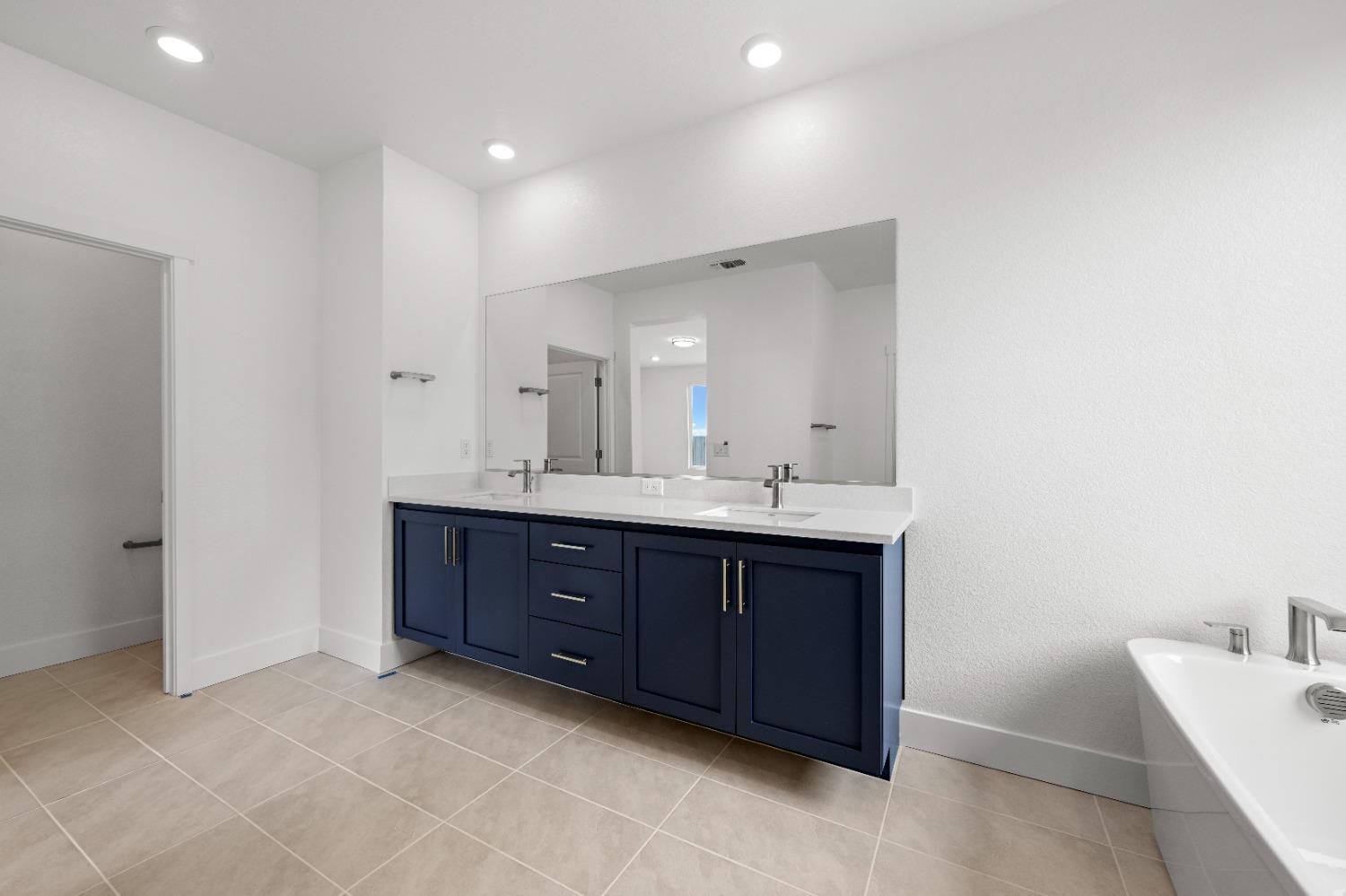 Detail Gallery Image 20 of 40 For 7000 Carbone, Roseville,  CA 95757 - 3 Beds | 2/1 Baths