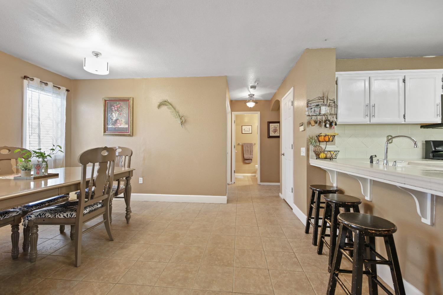 Detail Gallery Image 32 of 50 For 810 River Raft, Modesto,  CA 95351 - 4 Beds | 3 Baths