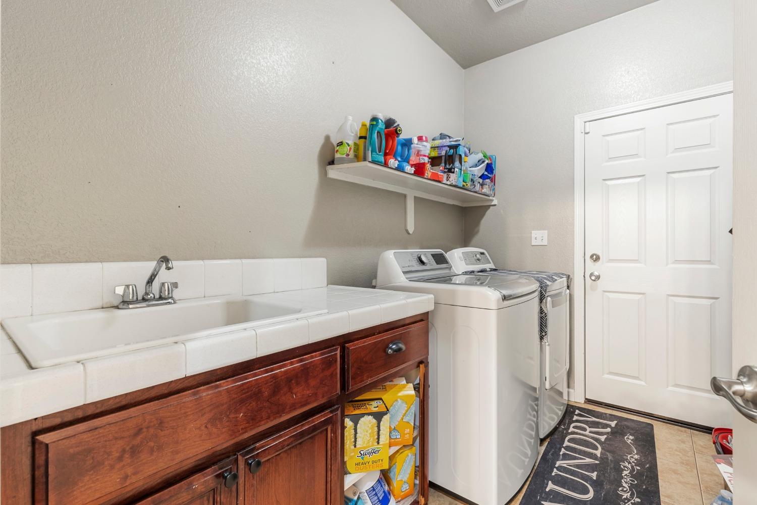 Detail Gallery Image 16 of 25 For 2825 Bullion Ct, Riverbank,  CA 95367 - 4 Beds | 2/1 Baths