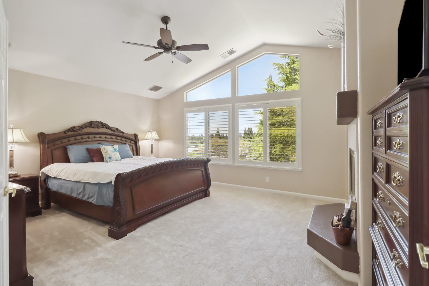 Detail Gallery Image 33 of 99 For 204 Davies Ct, Folsom,  CA 95630 - 4 Beds | 2/1 Baths