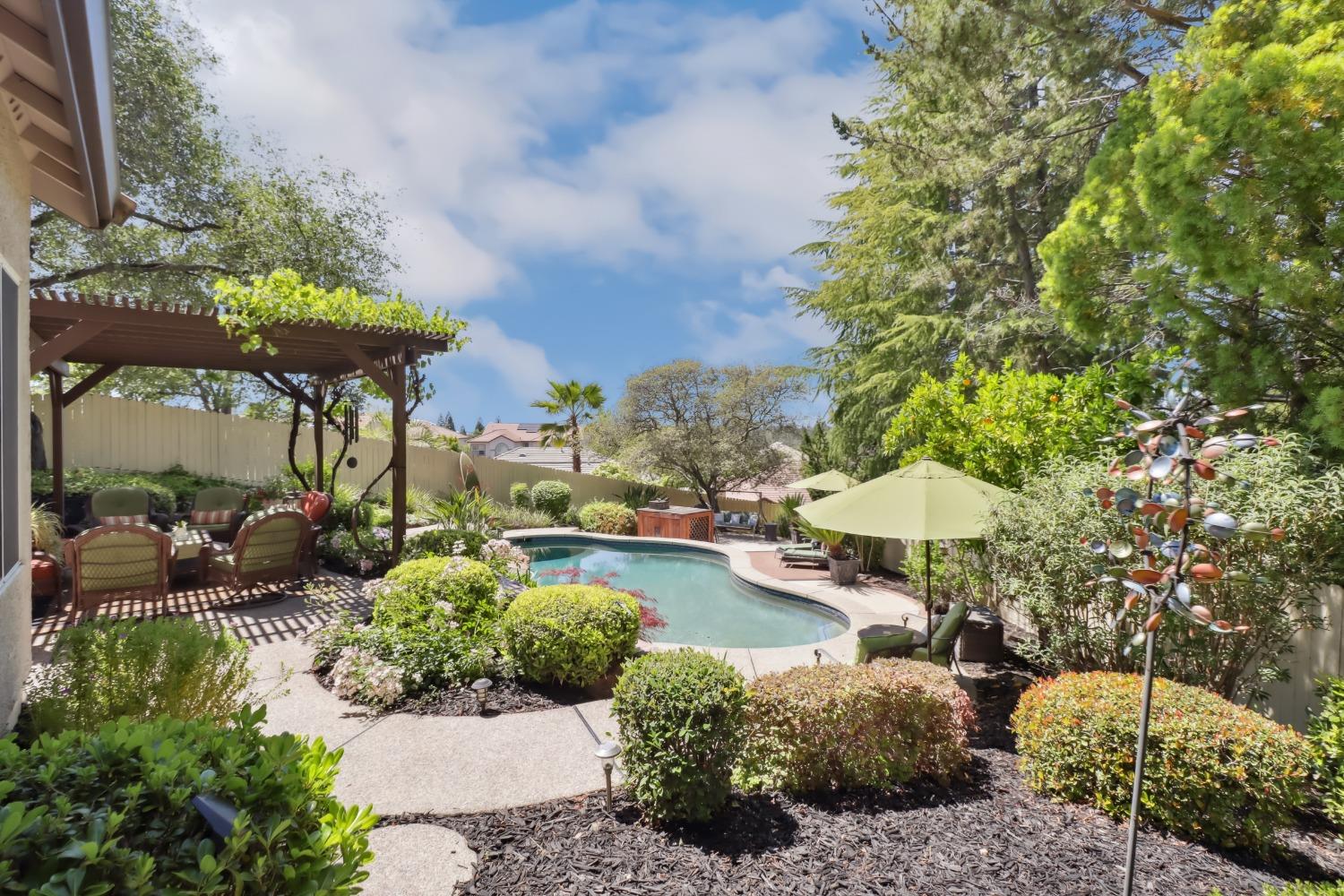 Detail Gallery Image 57 of 99 For 204 Davies Ct, Folsom,  CA 95630 - 4 Beds | 2/1 Baths