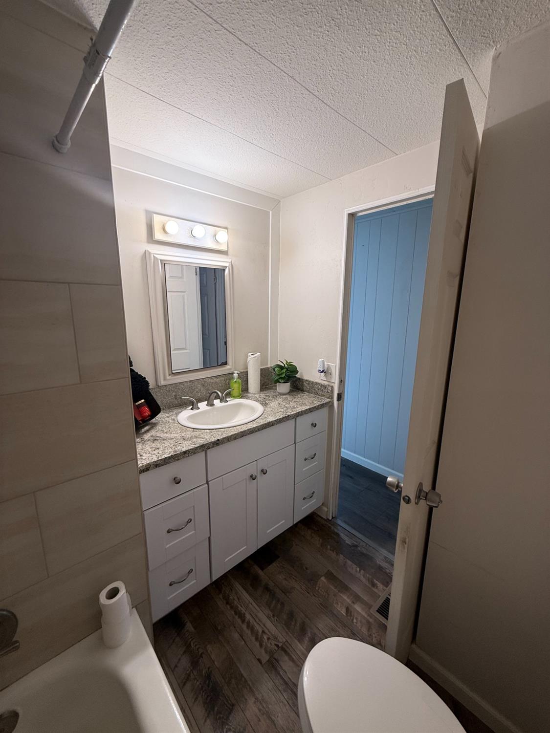 Detail Gallery Image 23 of 28 For 3725 Arroyo Seco Ln 75, North Highlands,  CA 95660 - 2 Beds | 1 Baths