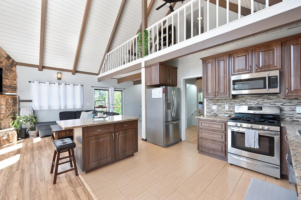 Detail Gallery Image 24 of 48 For 6202 Green Ridge Dr, Foresthill,  CA 95631 - 3 Beds | 2/1 Baths