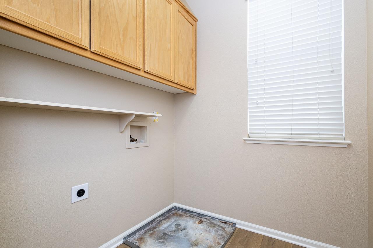 Detail Gallery Image 22 of 26 For 1532 Hammond Ct, Folsom,  CA 95630 - 4 Beds | 2/1 Baths