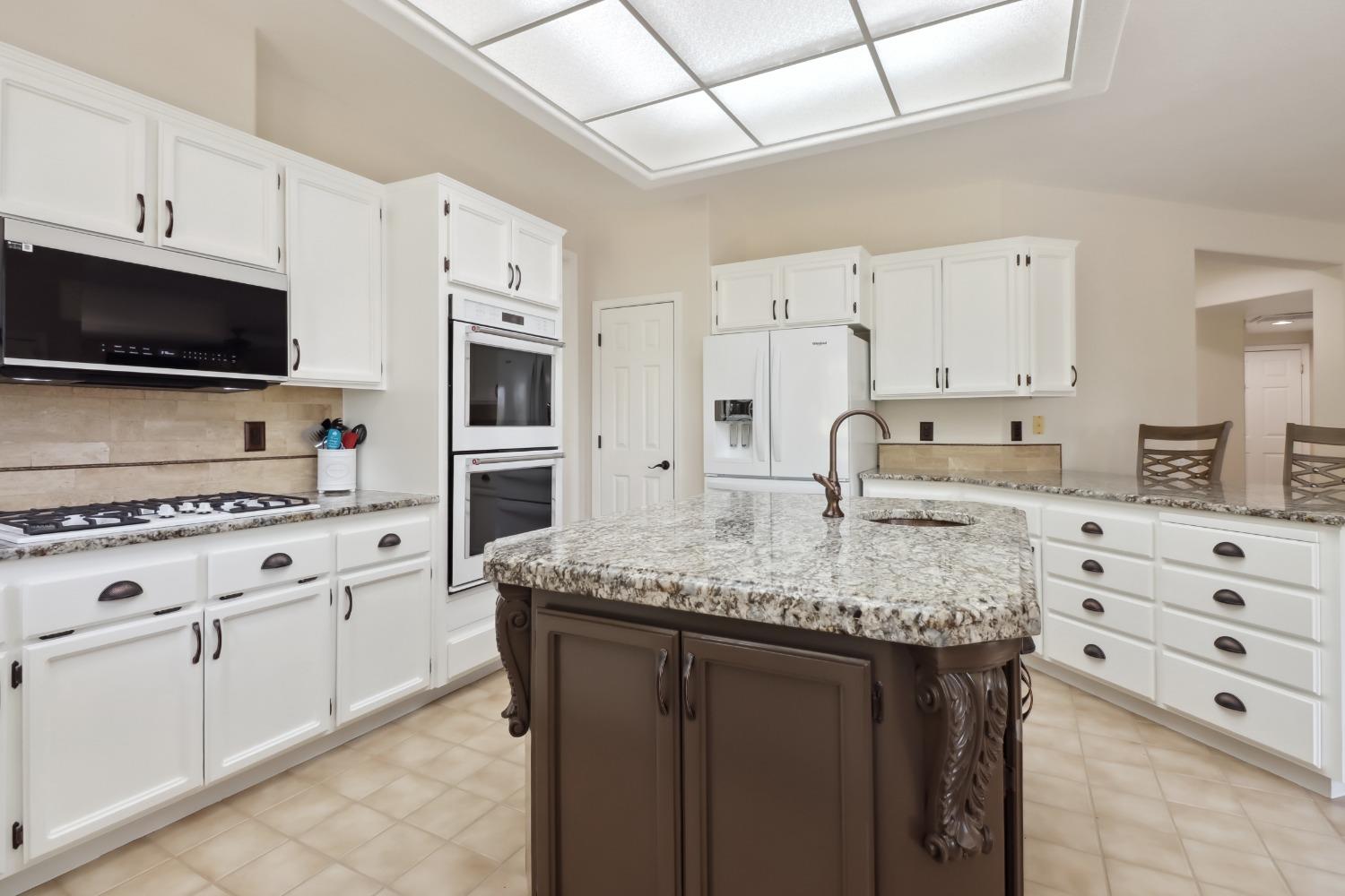 Detail Gallery Image 22 of 99 For 204 Davies Ct, Folsom,  CA 95630 - 4 Beds | 2/1 Baths