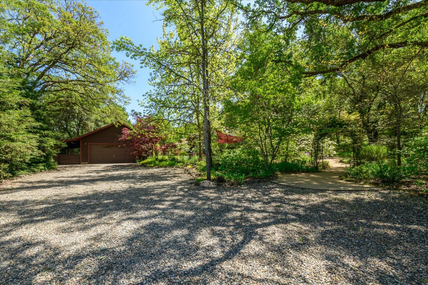 Detail Gallery Image 7 of 86 For 1267 Old Rock Bridge Rd, Placerville,  CA 95667 - 3 Beds | 2 Baths