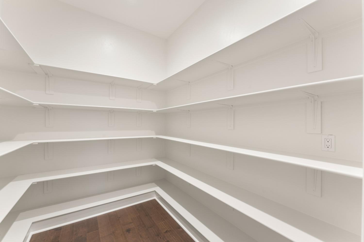Detail Gallery Image 27 of 78 For 4810 Minero Ln, Granite Bay,  CA 95746 - 5 Beds | 4/1 Baths