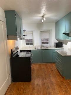 Detail Gallery Image 79 of 91 For 2321 H St, Sacramento,  CA 95816 - 4 Beds | 2 Baths