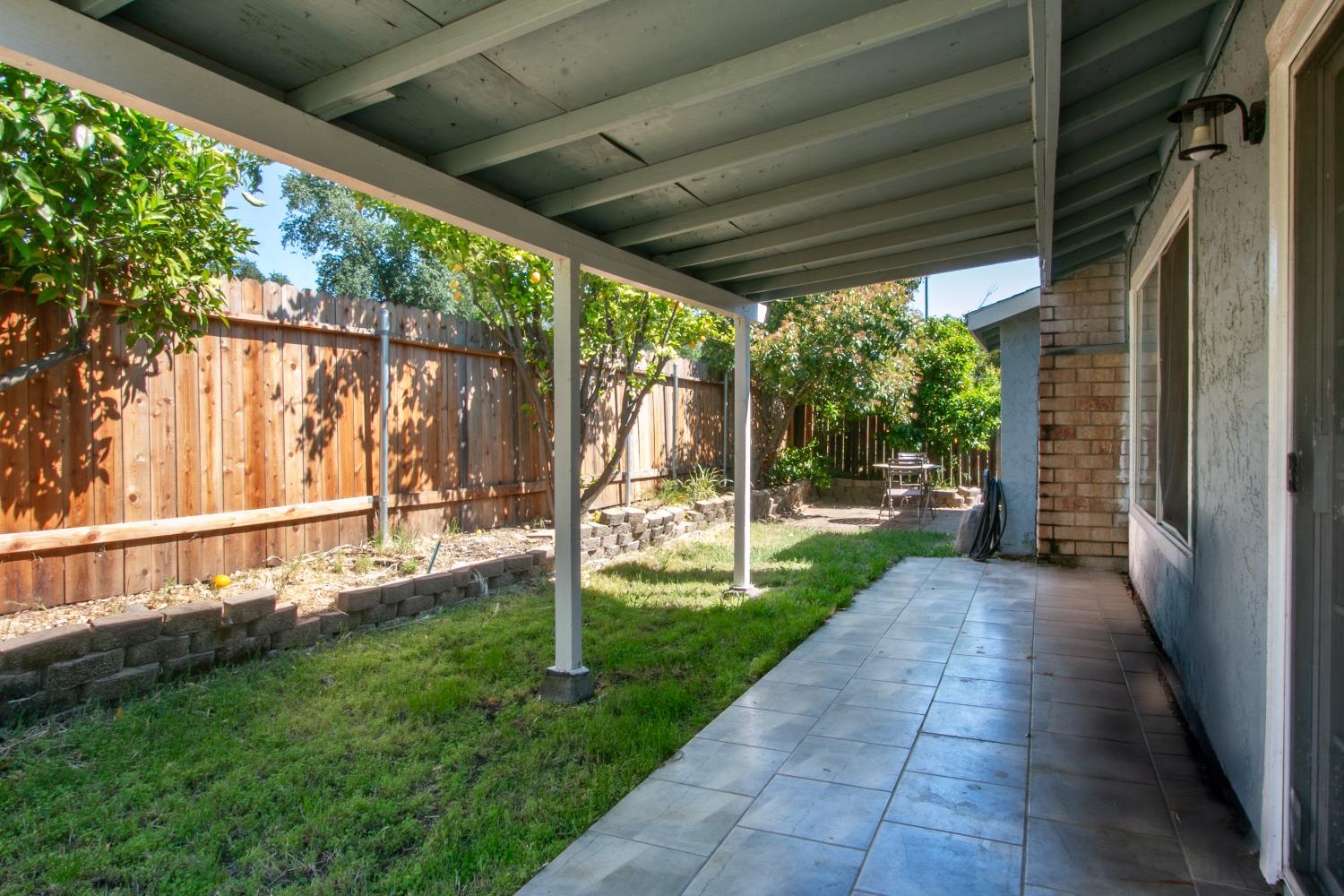 Detail Gallery Image 23 of 33 For 8449 Juglans Dr, Orangevale,  CA 95662 - 3 Beds | 2 Baths