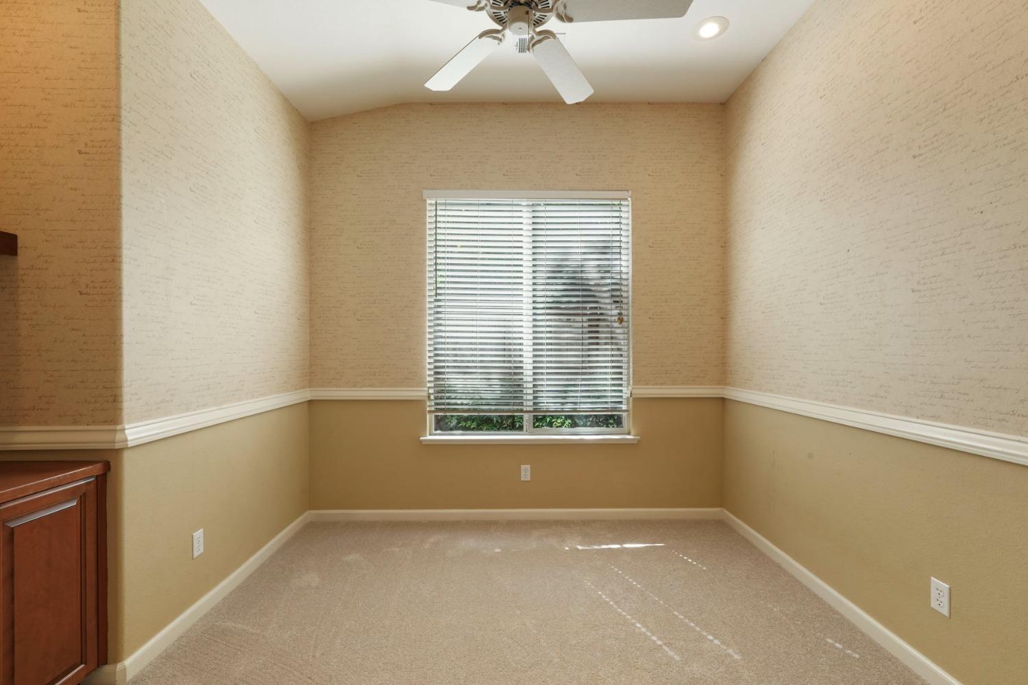 Detail Gallery Image 24 of 48 For 2607 W Elm St, Lodi,  CA 95242 - 3 Beds | 2 Baths