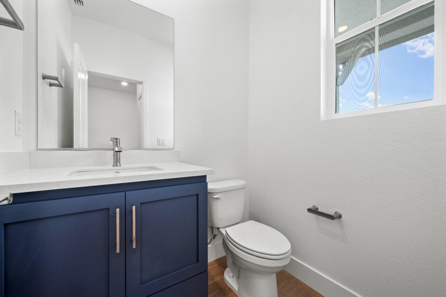 Detail Gallery Image 9 of 40 For 7000 Carbone, Roseville,  CA 95757 - 3 Beds | 2/1 Baths