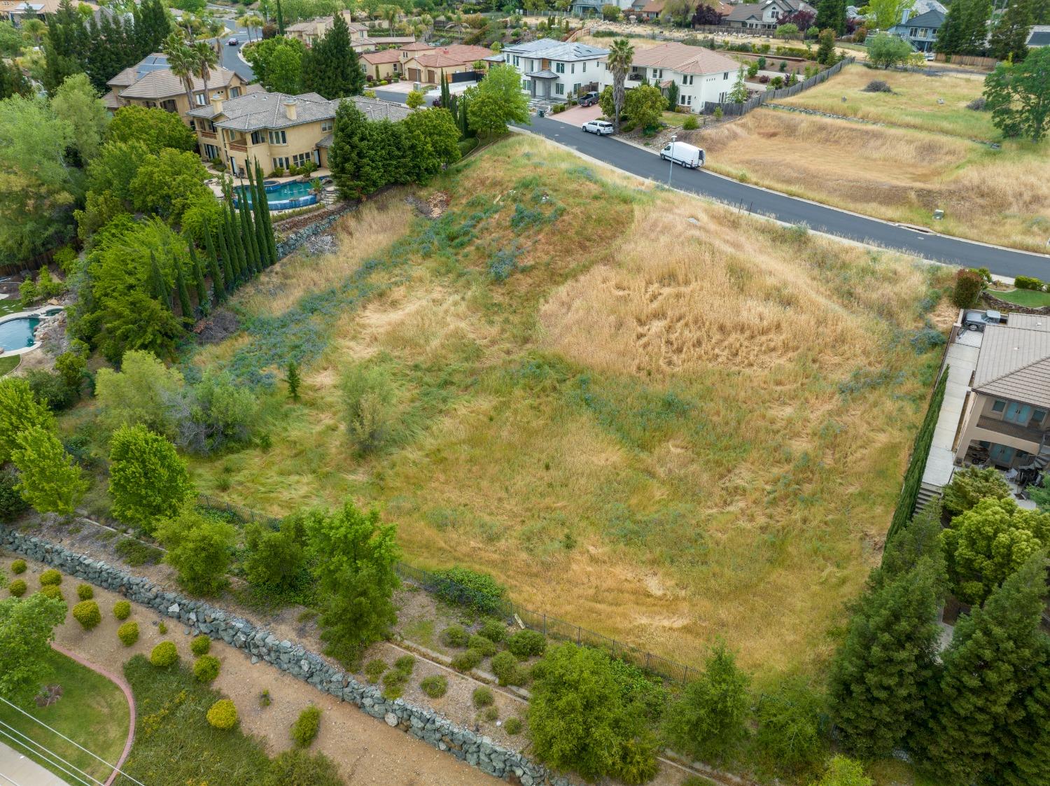 Detail Gallery Image 1 of 14 For 621 Landrise Ct, Folsom,  CA 95630 - – Beds | – Baths