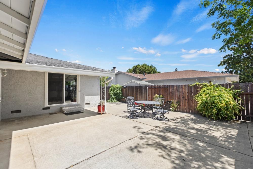 Detail Gallery Image 41 of 52 For 6788 Langston Way, Sacramento,  CA 95831 - 3 Beds | 2 Baths