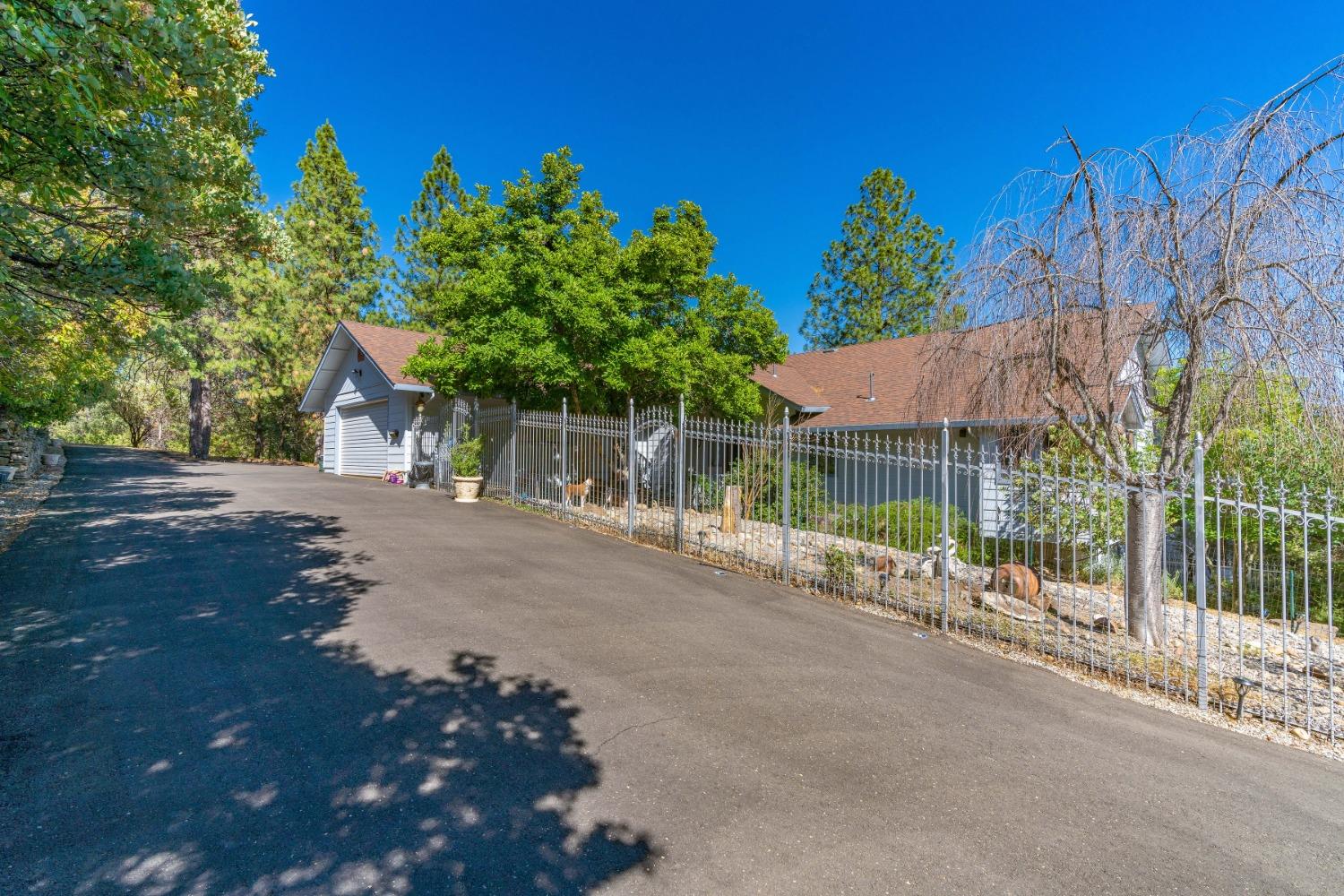 Detail Gallery Image 67 of 89 For 14001 Surrey Junction Ln, Sutter Creek,  CA 95685 - 3 Beds | 2/1 Baths