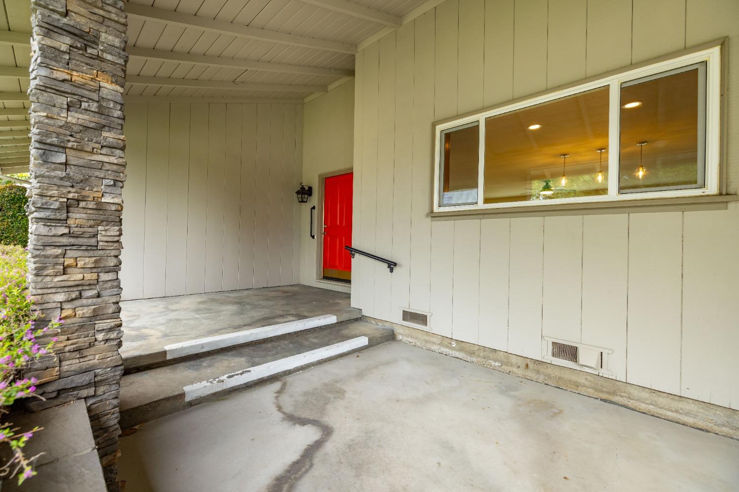 Detail Gallery Image 5 of 49 For 4161 Riviera Dr, Stockton,  CA 95204 - 3 Beds | 2 Baths