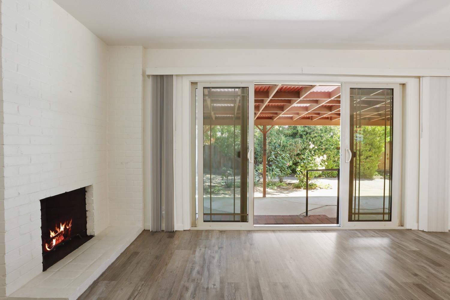 Detail Gallery Image 15 of 49 For 1384 Heckman Way, San Jose,  CA 95129 - 3 Beds | 2 Baths