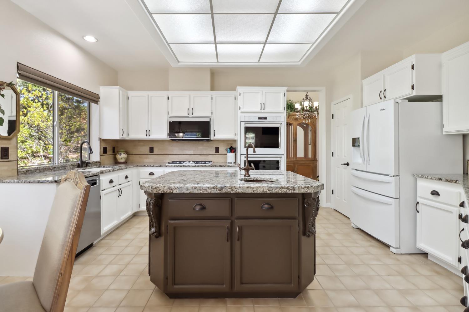 Detail Gallery Image 21 of 99 For 204 Davies Ct, Folsom,  CA 95630 - 4 Beds | 2/1 Baths