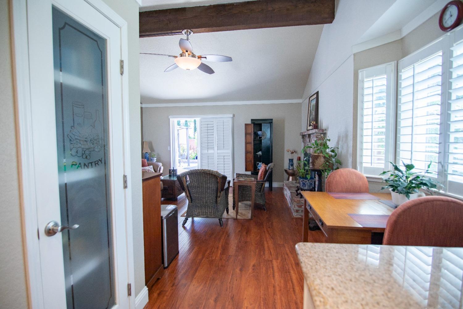 Detail Gallery Image 11 of 51 For 5815 Morgan Pl #1,  Stockton,  CA 95219 - 2 Beds | 1 Baths