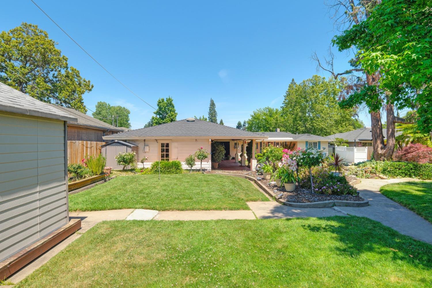 San Ysidro Way, Sacramento, California image 44