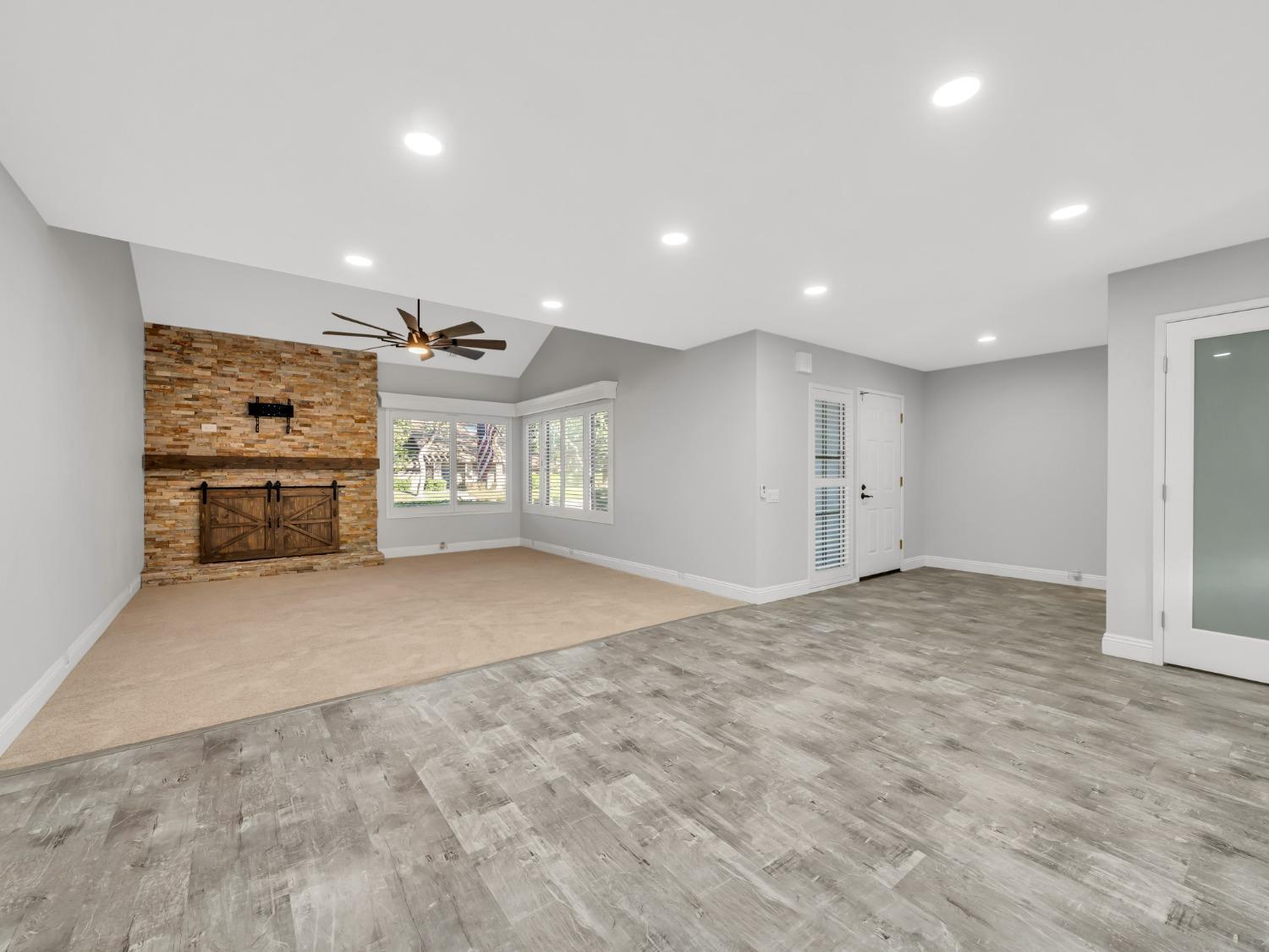 Detail Gallery Image 6 of 49 For 11303 Gold Country Blvd, Gold River,  CA 95670 - 3 Beds | 2/1 Baths