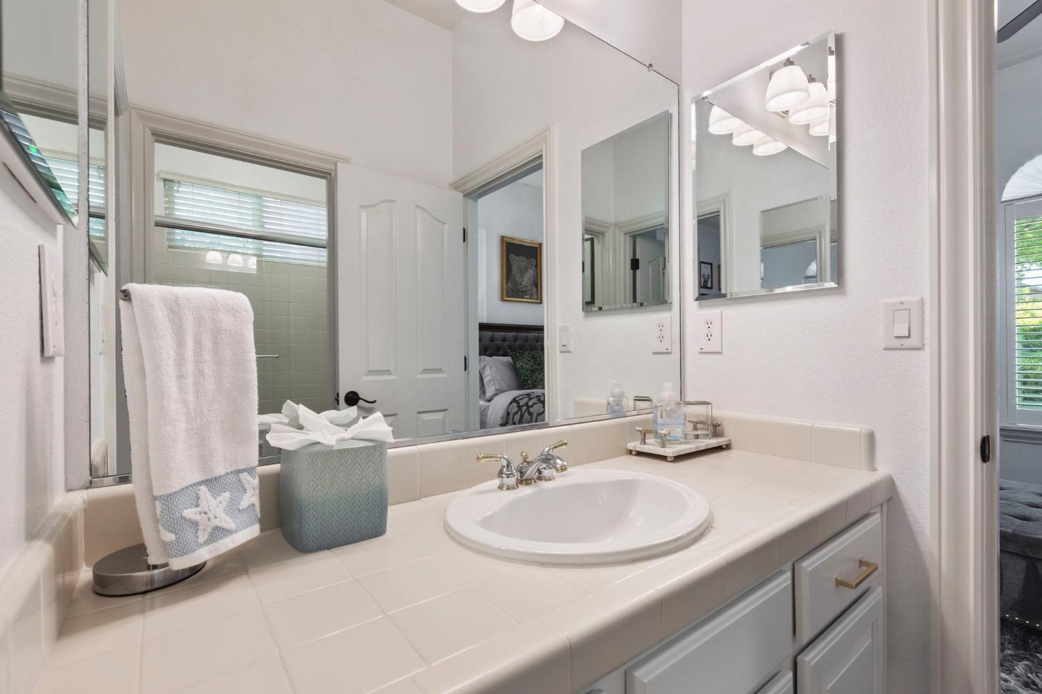Detail Gallery Image 31 of 49 For 1716 W Morella Cir, Roseville,  CA 95747 - 3 Beds | 2/1 Baths
