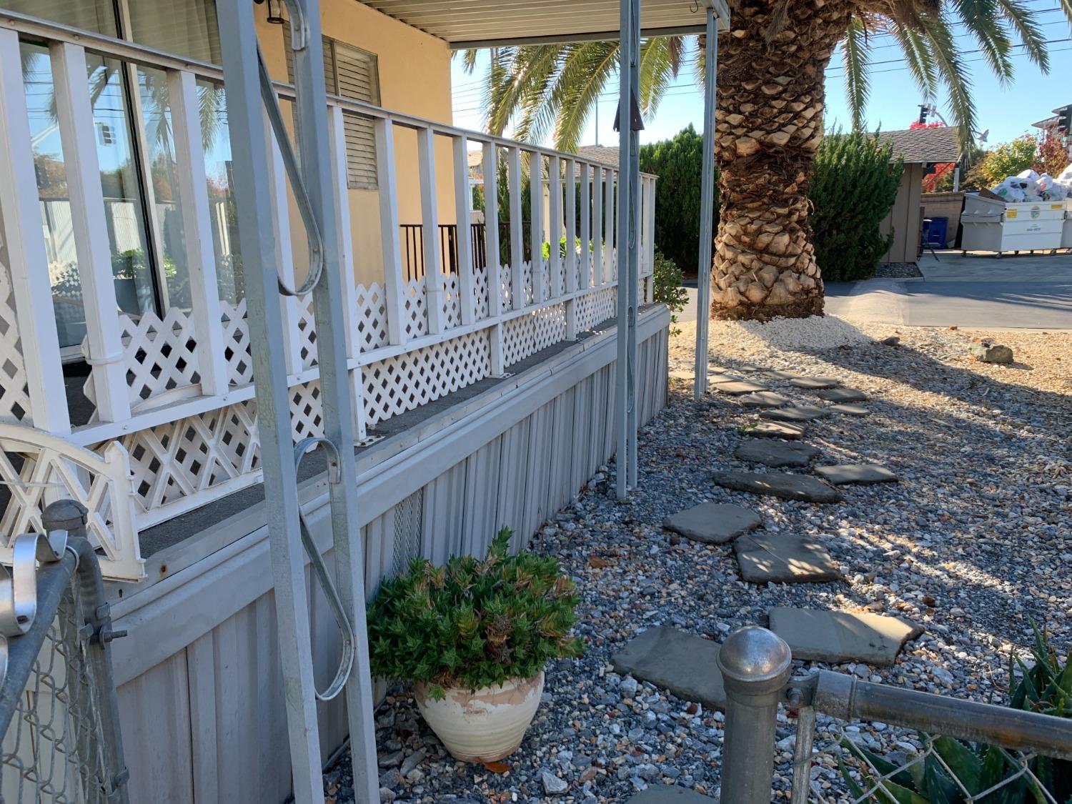 Detail Gallery Image 29 of 41 For 4216 Brookside Dr. #121, Sacramento,  CA 95834 - 2 Beds | 1 Baths