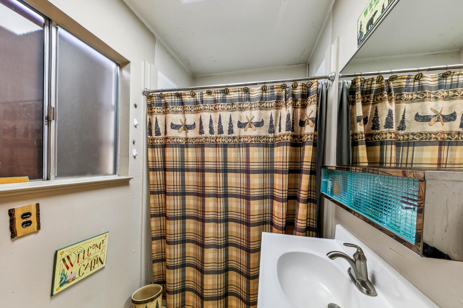 Detail Gallery Image 15 of 15 For 36 Milestone Rd #12,  Kyburz,  CA 95720 - 1 Beds | 1 Baths