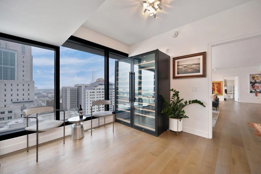 Detail Gallery Image 42 of 53 For 500 J St #1408,  Sacramento,  CA 95814 - 2 Beds | 1/1 Baths