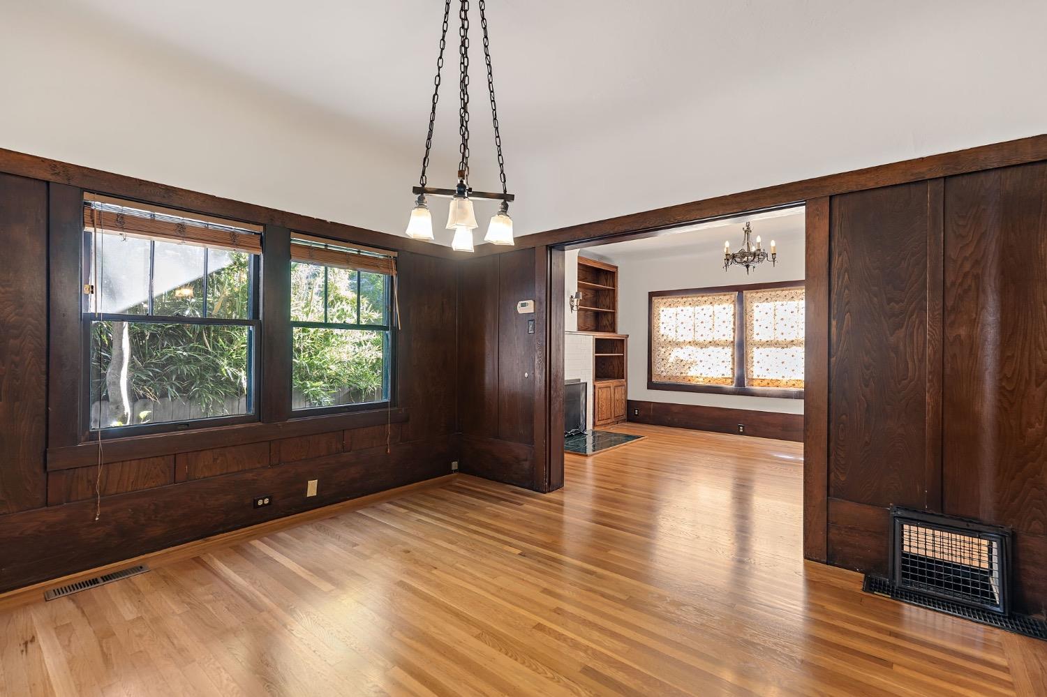 Detail Gallery Image 10 of 35 For 418 25th St, Sacramento,  CA 95816 - 3 Beds | 1 Baths