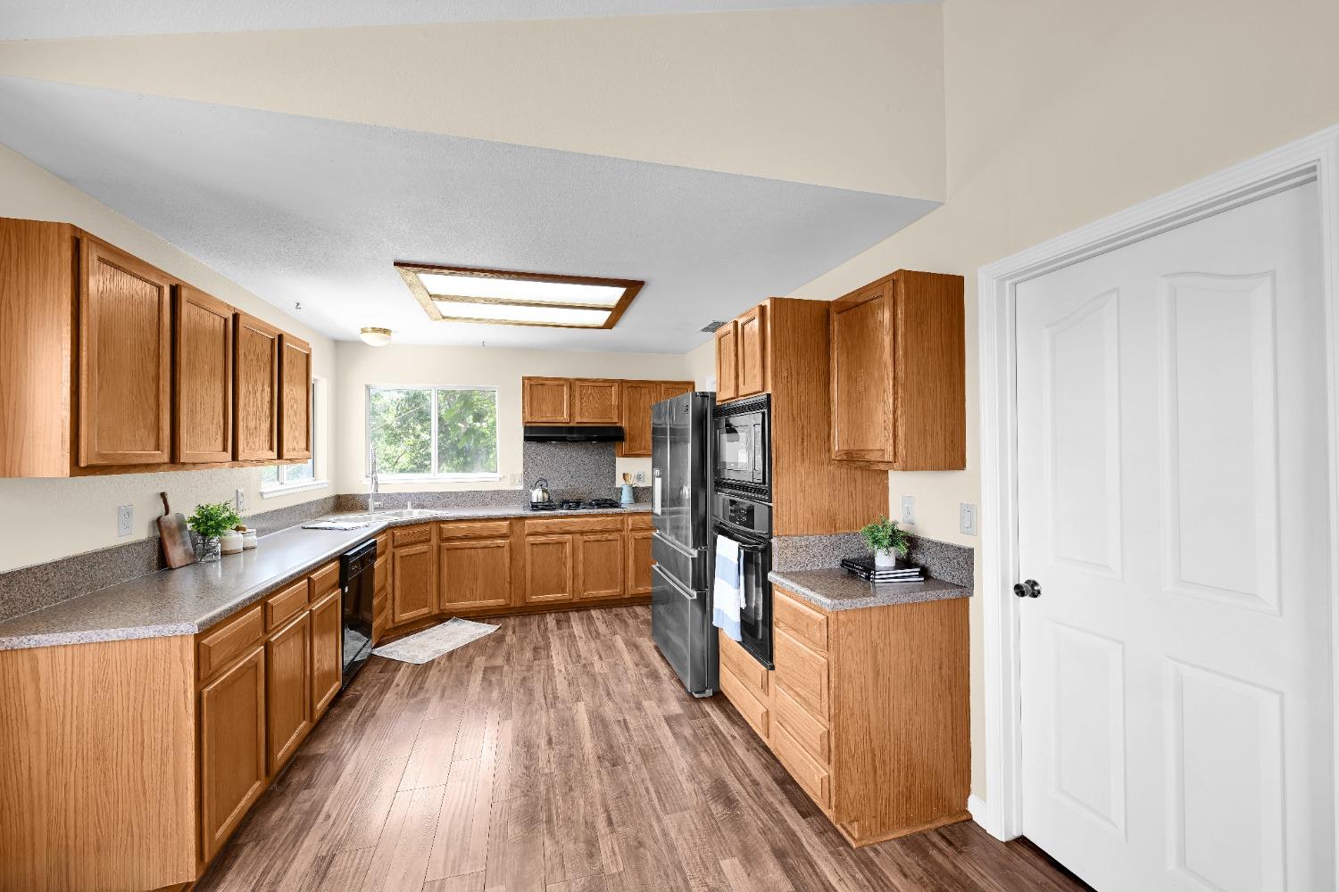 Detail Gallery Image 16 of 51 For 8640 Riverview Ter, –,  CA 95977 - 3 Beds | 2 Baths