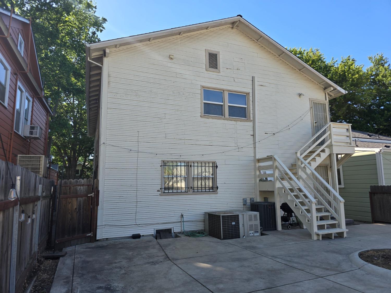 12th Street, Sacramento, California image 10