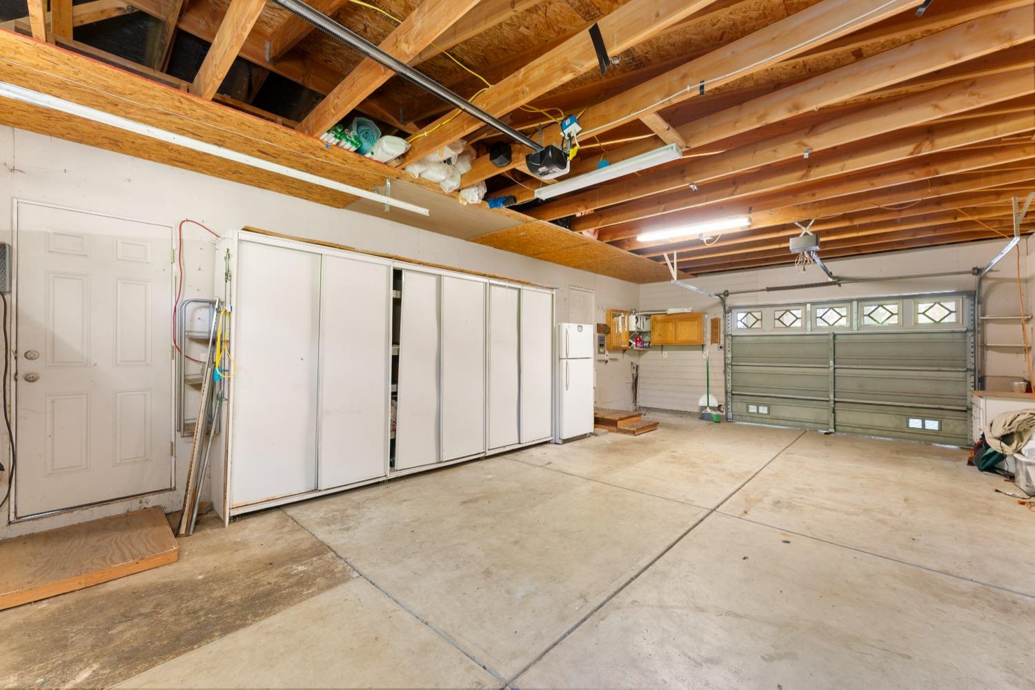 Detail Gallery Image 32 of 84 For 8905 Fredric, Sacramento,  CA 95826 - 4 Beds | 3 Baths