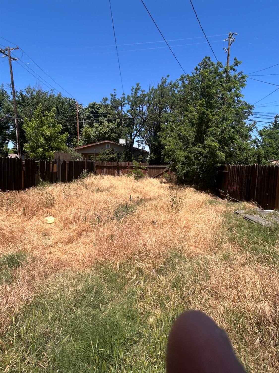 Detail Gallery Image 12 of 38 For 107 E 9th St, Tracy,  CA 95376 - 3 Beds | 2 Baths