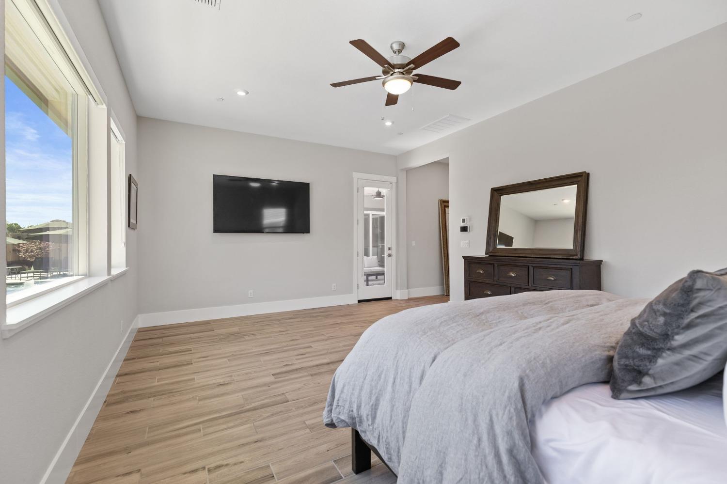 Detail Gallery Image 22 of 83 For 5125 Turnberry Dr, Lincoln,  CA 95648 - 5 Beds | 4/1 Baths
