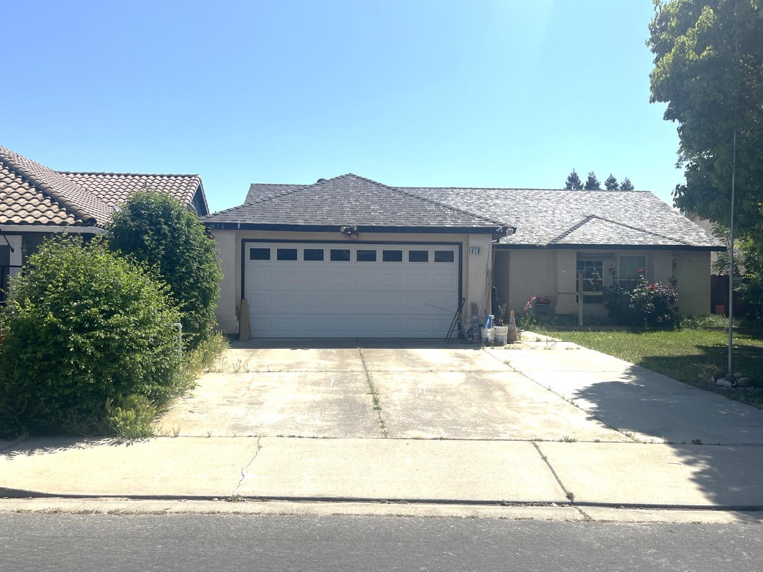 Detail Gallery Image 6 of 6 For 616 Bronze Ln, Waterford,  CA 95386 - 4 Beds | 2 Baths
