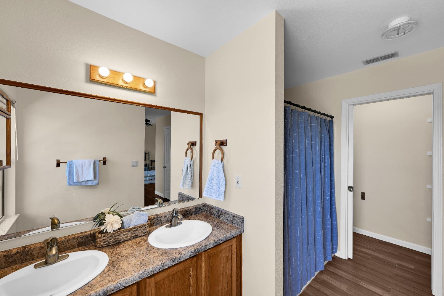 Detail Gallery Image 27 of 51 For 8640 Riverview Ter, –,  CA 95977 - 3 Beds | 2 Baths