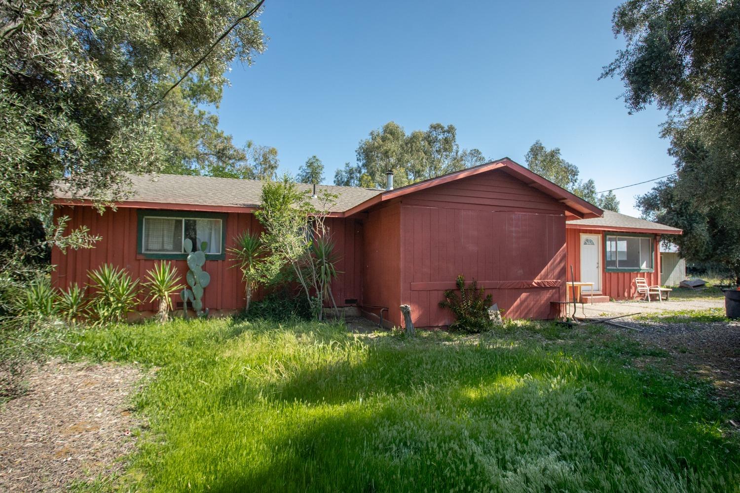 Detail Gallery Image 6 of 82 For 633 Cox Ln, Oroville,  CA 95965 - 3 Beds | 1/1 Baths