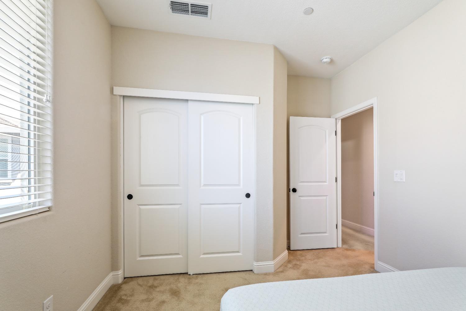 Detail Gallery Image 29 of 48 For 8417 Everson Ln, Elk Grove,  CA 95758 - 4 Beds | 3 Baths