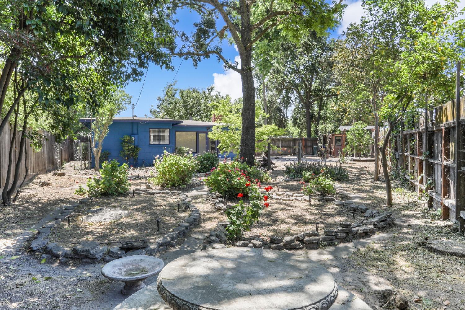 Detail Gallery Image 26 of 28 For 405 Helen Ave, Modesto,  CA 95354 - 2 Beds | 1 Baths