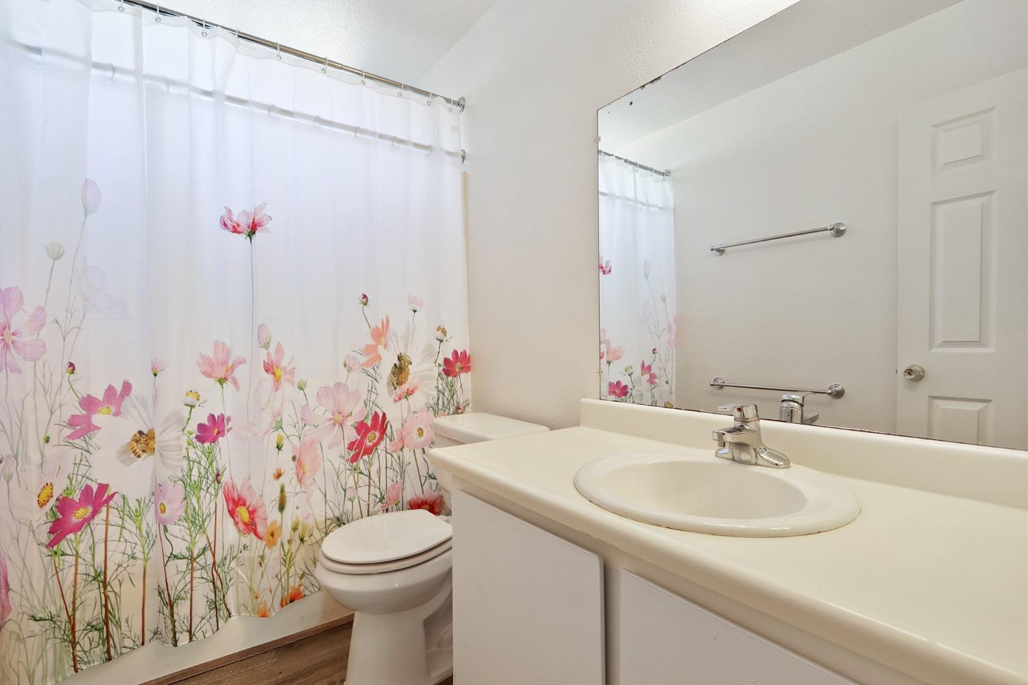 Detail Gallery Image 31 of 38 For 2888 Baronet Way, Sacramento,  CA 95833 - 4 Beds | 2 Baths