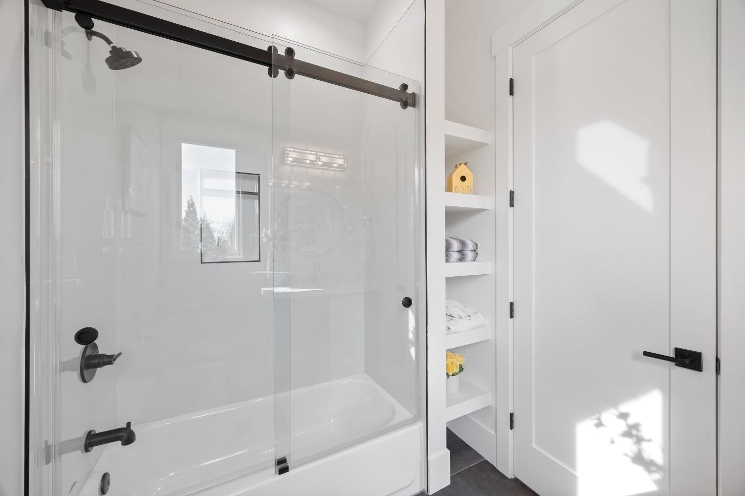 Detail Gallery Image 31 of 64 For 2056 Long View Dr, Meadow Vista,  CA 95722 - 4 Beds | 5/1 Baths