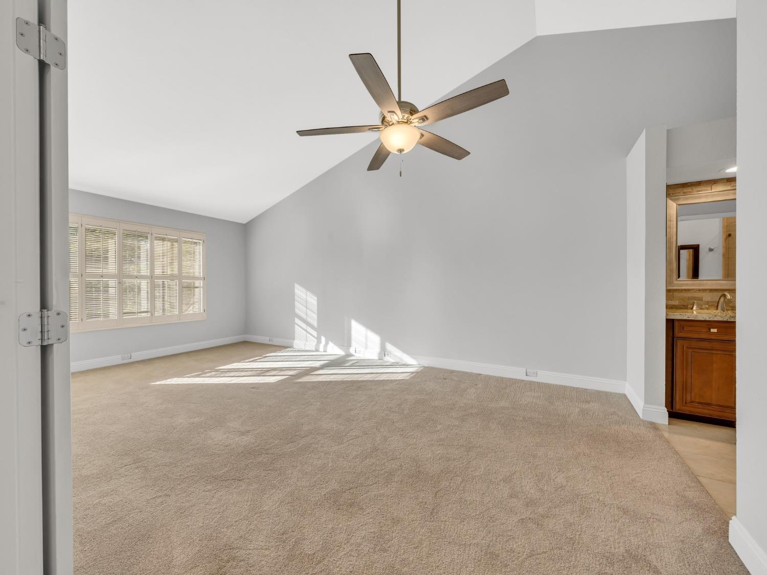 Detail Gallery Image 24 of 49 For 11303 Gold Country Blvd, Gold River,  CA 95670 - 3 Beds | 2/1 Baths